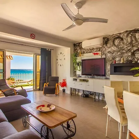 Casa Con Acceso Directo A La Playa De